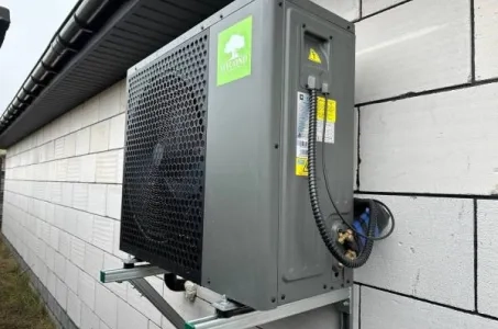 Vilă individuală cu pompe de căldură Mycond Split seria BeeHeat